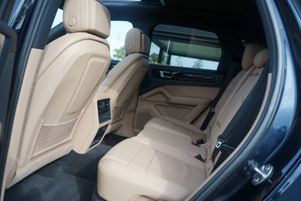 Porsche Cayenne S 2.9 V6-Biturbo 440PK SportChrono/21/Pano/Luchtvering