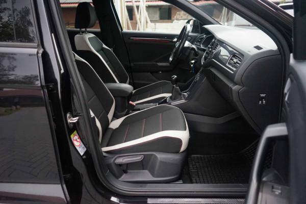 Volkswagen T-Roc 1.5 TSI ACT Sport 150PK