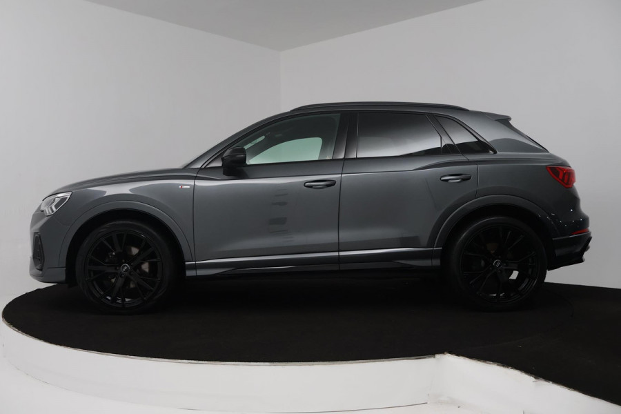 Audi Q3 35 TFSI S Line Pro Line S (DIGITALE COCKPIT, ACHTERUITRIJCAMERA, STOELVERWARMING, PARKEERSENSOREN, AUTOMAAT)