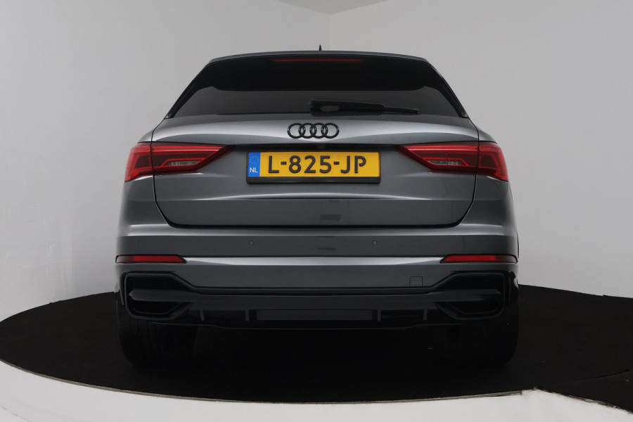 Audi Q3 35 TFSI S Line Pro Line S (DIGITALE COCKPIT, ACHTERUITRIJCAMERA, STOELVERWARMING, PARKEERSENSOREN, AUTOMAAT)