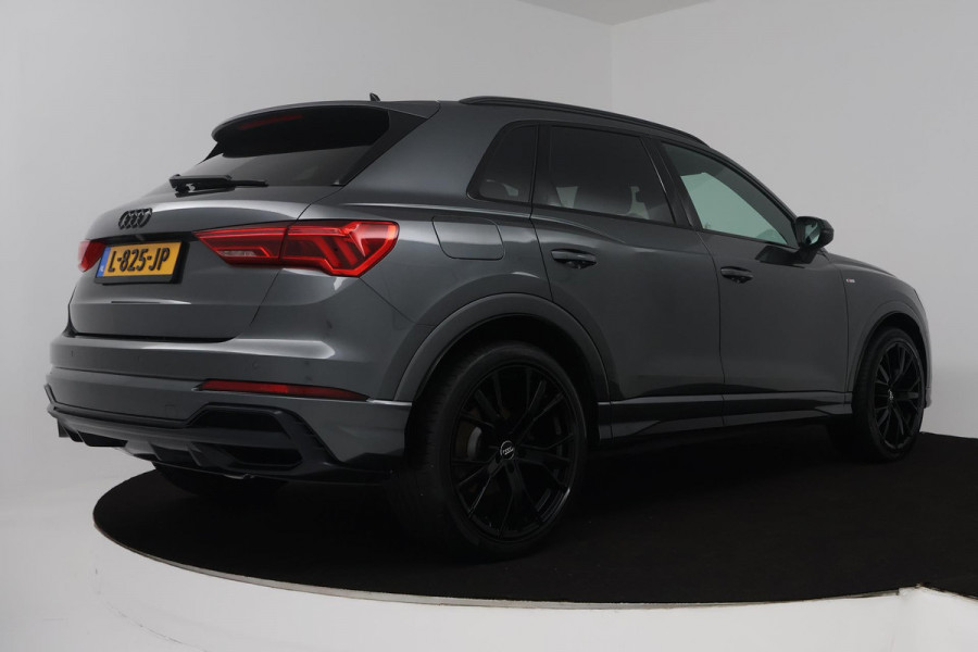 Audi Q3 35 TFSI S Line Pro Line S (DIGITALE COCKPIT, ACHTERUITRIJCAMERA, STOELVERWARMING, PARKEERSENSOREN, AUTOMAAT)