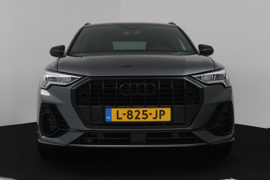 Audi Q3 35 TFSI S Line Pro Line S (DIGITALE COCKPIT, ACHTERUITRIJCAMERA, STOELVERWARMING, PARKEERSENSOREN, AUTOMAAT)