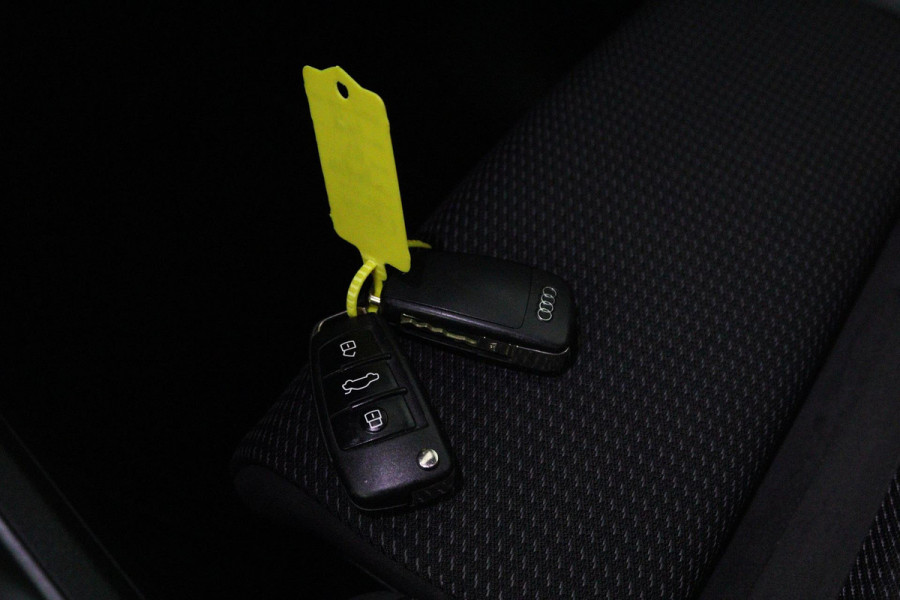 Audi Q3 35 TFSI S Line Pro Line S (DIGITALE COCKPIT, ACHTERUITRIJCAMERA, STOELVERWARMING, PARKEERSENSOREN, AUTOMAAT)