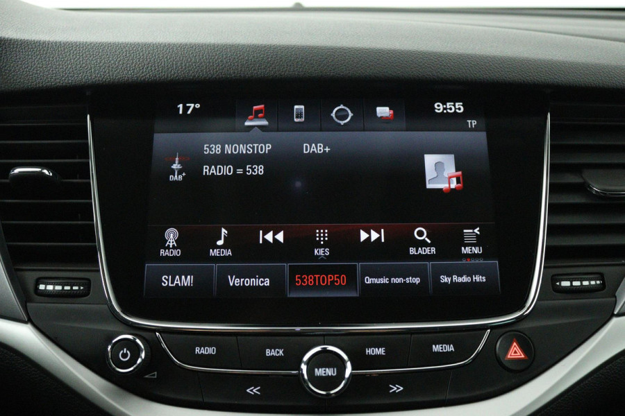 Opel Astra Sports Tourer 1.4 Turbo Online Edition (TREKHAAK, STOELVERWARMING, PARKEERSENSOREN, NAVIGATIE, CRUISE CONTROL)