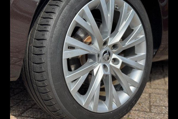 Škoda Superb Combi 1.4 TSI iV Sportline Business 2021 Full!