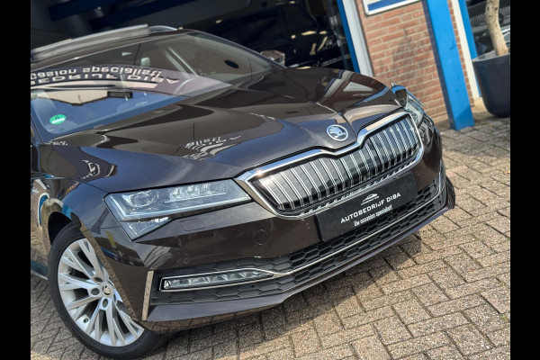 Škoda Superb Combi 1.4 TSI iV Sportline Business 2021 Full!
