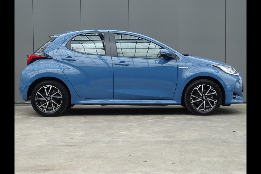 Toyota Yaris 1.5 Hybrid Dynamic * LED * CAMERA * NAVIGATIE !!