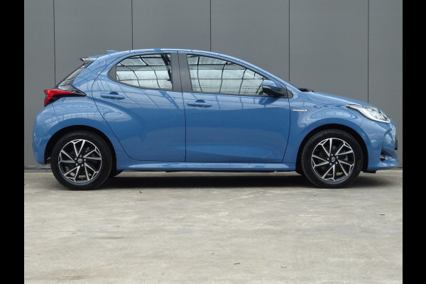 Toyota Yaris 1.5 Hybrid Dynamic * LED * CAMERA * NAVIGATIE !!