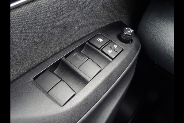 Toyota Yaris 1.5 Hybrid Dynamic * LED * CAMERA * NAVIGATIE !!