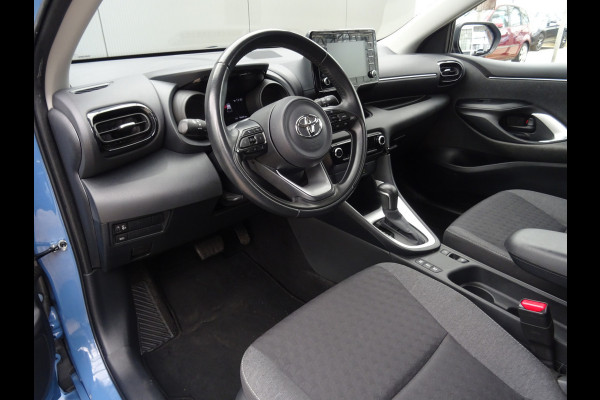 Toyota Yaris 1.5 Hybrid Dynamic * LED * CAMERA * NAVIGATIE !!