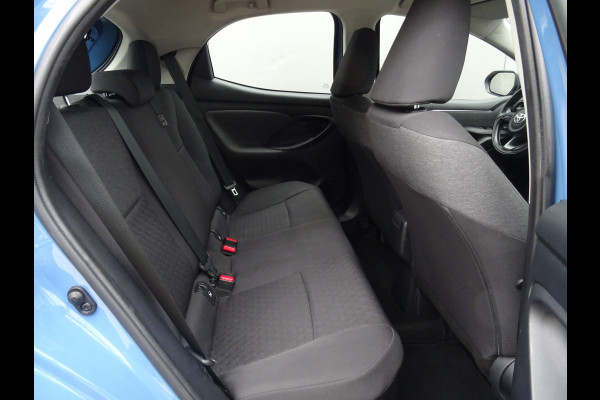 Toyota Yaris 1.5 Hybrid Dynamic * LED * CAMERA * NAVIGATIE !!