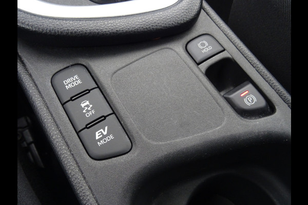 Toyota Yaris 1.5 Hybrid Dynamic * LED * CAMERA * NAVIGATIE !!