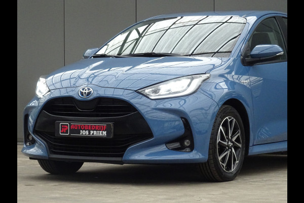Toyota Yaris 1.5 Hybrid Dynamic * LED * CAMERA * NAVIGATIE !!