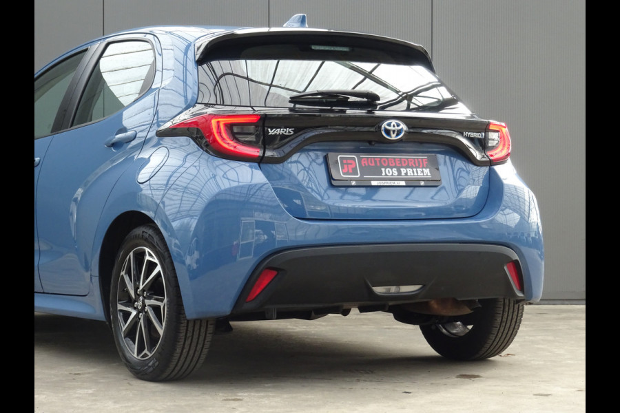 Toyota Yaris 1.5 Hybrid Dynamic * LED * CAMERA * NAVIGATIE !!