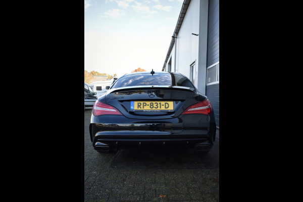Mercedes-Benz CLA-Klasse AMG 45 4MATIC