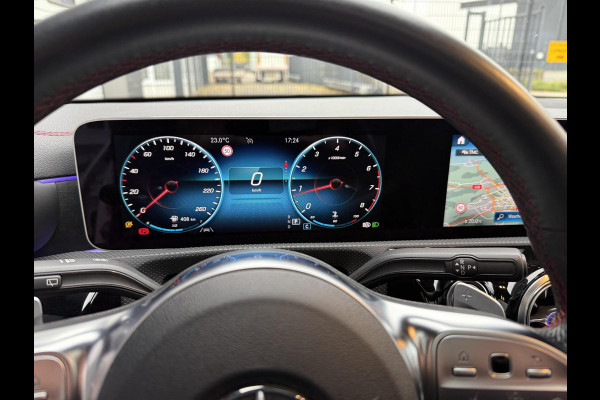 Mercedes-Benz CLA-Klasse Shooting Brake 180 AMG PANORAMADAK