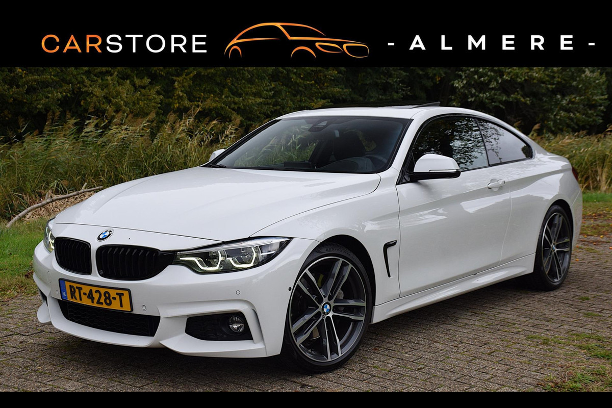 BMW 4 Serie Coupé 440i High Executive*M-Pakket*Dak*Keyless*Head-up*VOL!!! BMW 4 Serie Coupé 440i High Executive*M-Pakket*Dak*Keyless*Head-up*VOL!!!