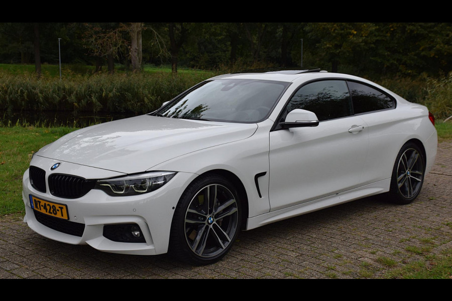 BMW 4 Serie Coupé 440i High Executive*M-Pakket*Dak*Keyless*Head-up*VOL!!!