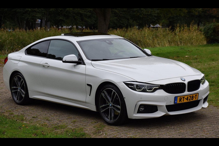 BMW 4 Serie Coupé 440i High Executive*M-Pakket*Dak*Keyless*Head-up*VOL!!!