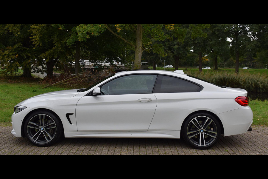 BMW 4 Serie Coupé 440i High Executive*M-Pakket*Dak*Keyless*Head-up*VOL!!!
