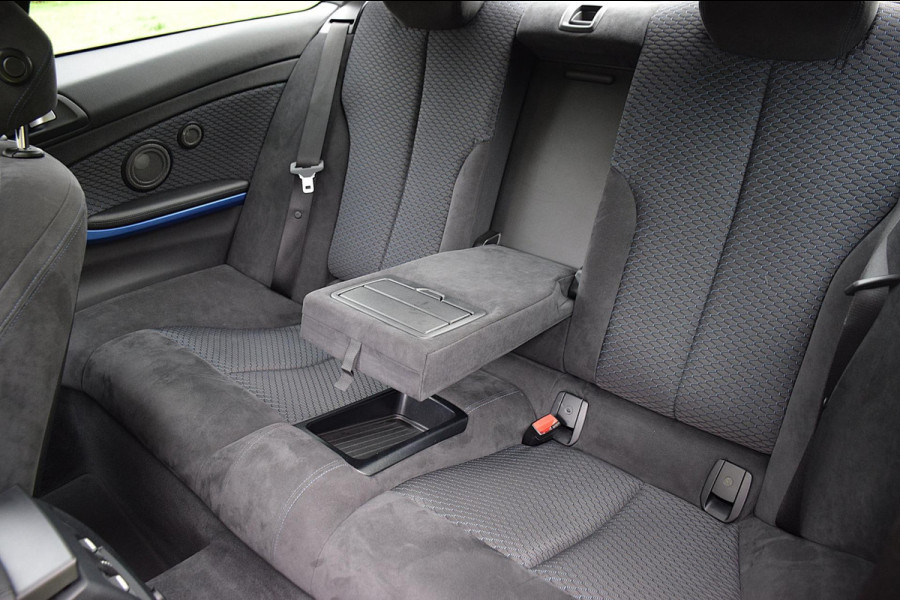 BMW 4 Serie Coupé 440i High Executive*M-Pakket*Dak*Keyless*Head-up*VOL!!!