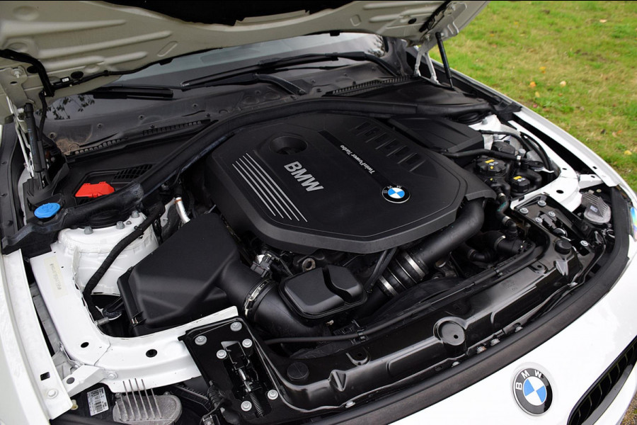 BMW 4 Serie Coupé 440i High Executive*M-Pakket*Dak*Keyless*Head-up*VOL!!!