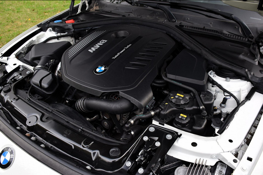 BMW 4 Serie Coupé 440i High Executive*M-Pakket*Dak*Keyless*Head-up*VOL!!!