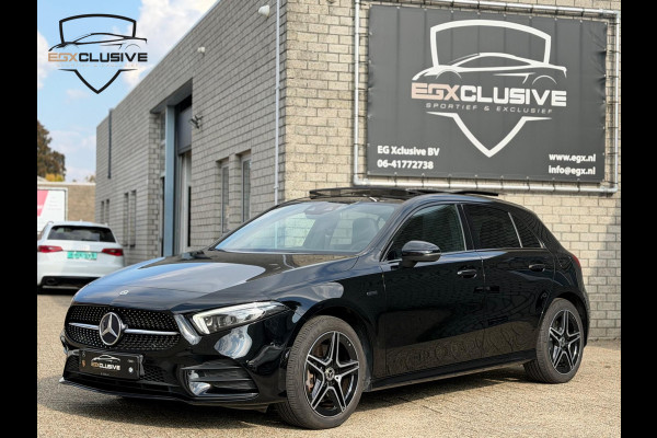 Mercedes-Benz A-Klasse 250 e AMG/Pano/MBUX