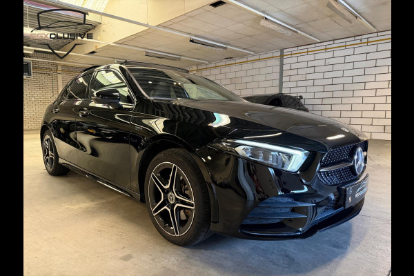Mercedes-Benz A-Klasse 250 e AMG/Pano/MBUX
