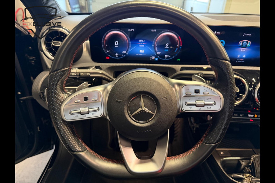 Mercedes-Benz A-Klasse 250 e AMG/Pano/MBUX
