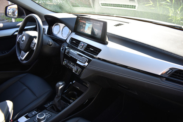 BMW X2 xDrive25e EXECUTIVE EDITION CAMERA/LEDER/HEAD-UP