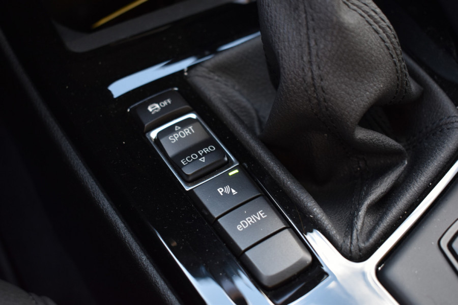 BMW X2 xDrive25e EXECUTIVE EDITION CAMERA/LEDER/HEAD-UP