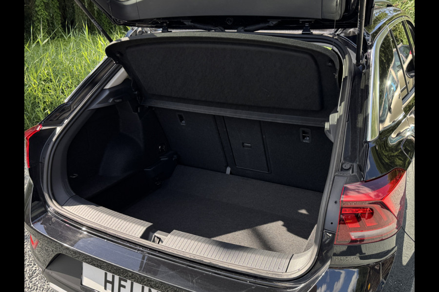 Volkswagen T-Roc TSI 115PK LIFE NAVI/VIRTUAL/STOELVERW.