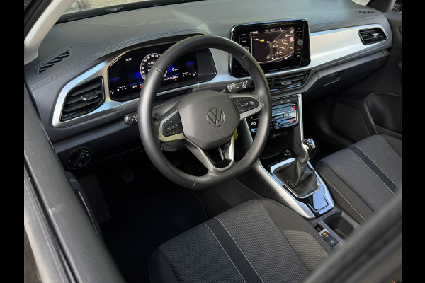Volkswagen T-Roc TSI 115PK LIFE NAVI/VIRTUAL/STOELVERW.