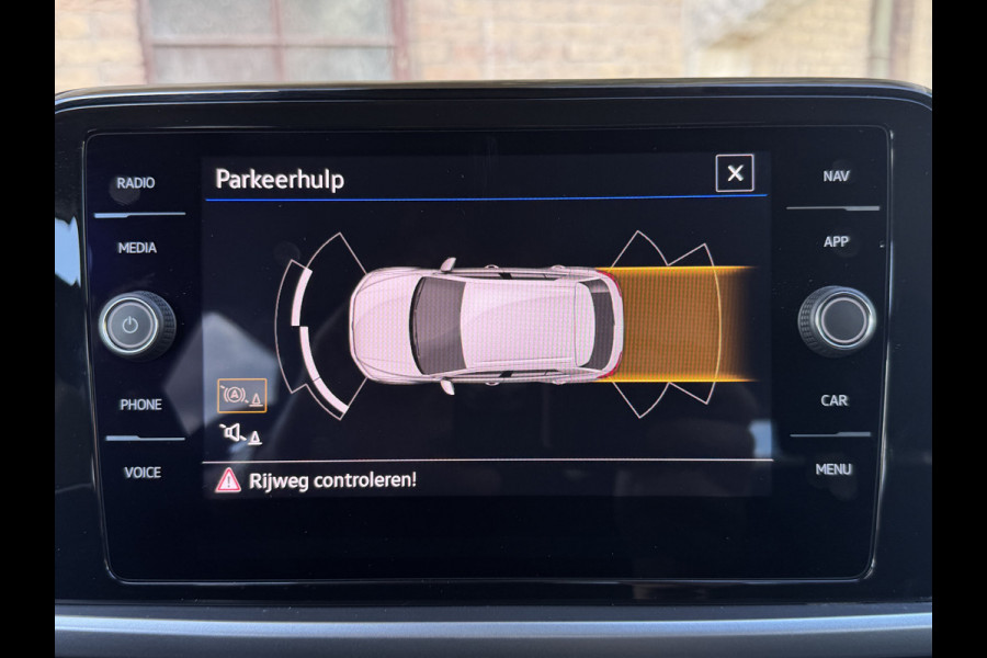 Volkswagen T-Roc TSI 115PK LIFE NAVI/VIRTUAL/STOELVERW.