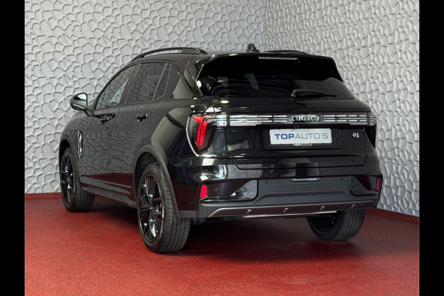 Lynk & Co 01 MORE 276PK 4 CYL NIEUWSTE MODEL HARMAN KARDON LEDER PANO. 15'4 INCH NAVI 360.CAM 20''LMV  ELEK.STOEL/GEHEUGEN STUUR.VERW 07/25 4 JAAR FABRIEKSGARANTIE