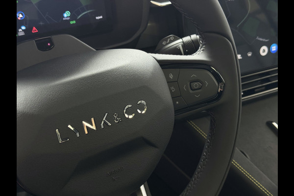 Lynk & Co 01 MORE 276PK 4 CYL NIEUWSTE MODEL HARMAN KARDON LEDER PANO. 15'4 INCH NAVI 360.CAM 20''LMV  ELEK.STOEL/GEHEUGEN STUUR.VERW 07/25 4 JAAR FABRIEKSGARANTIE