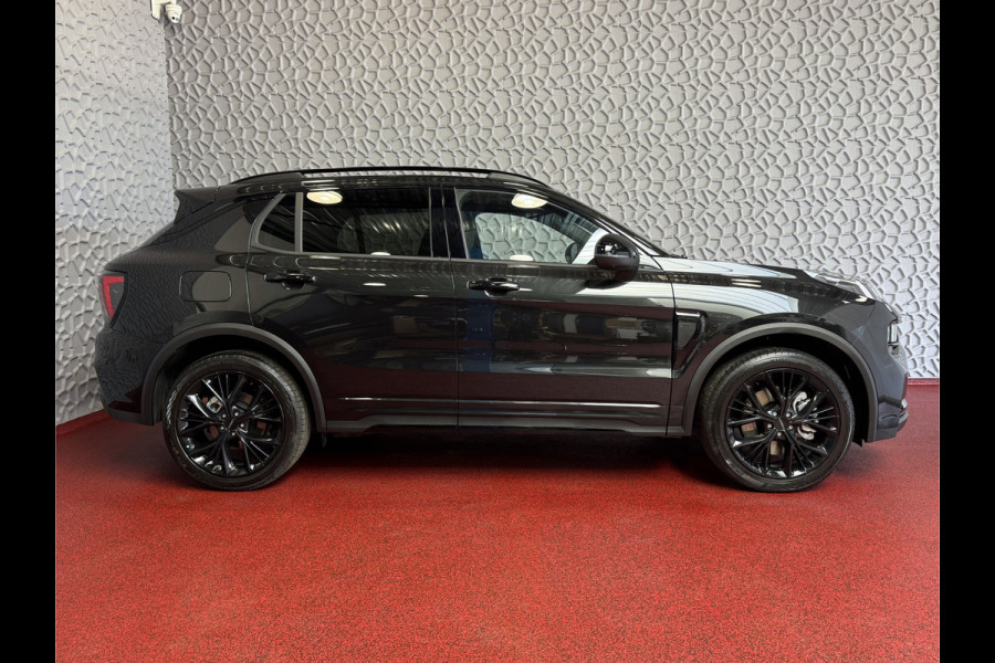 Lynk & Co 01 MORE 276PK 4 CYL NIEUWSTE MODEL HARMAN KARDON LEDER PANO. 15'4 INCH NAVI 360.CAM 20''LMV  ELEK.STOEL/GEHEUGEN STUUR.VERW 07/25 4 JAAR FABRIEKSGARANTIE