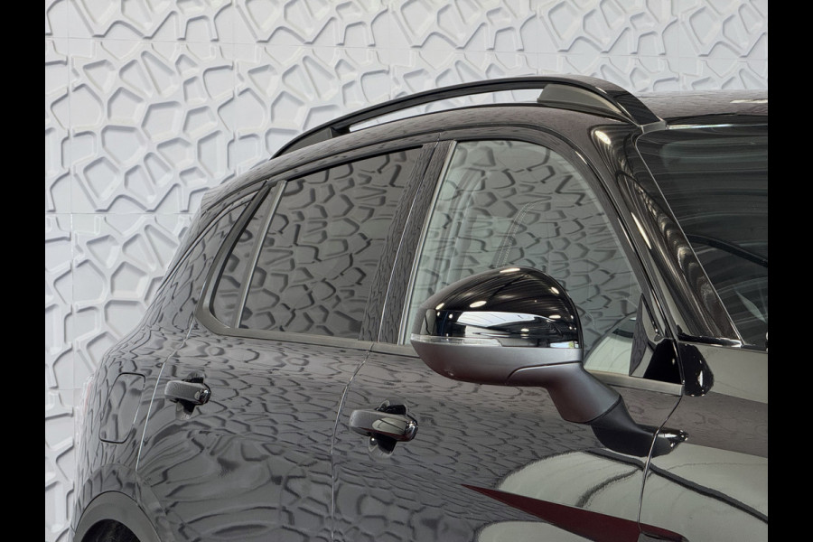 Lynk & Co 01 MORE 276PK 4 CYL NIEUWSTE MODEL HARMAN KARDON LEDER PANO. 15'4 INCH NAVI 360.CAM 20''LMV  ELEK.STOEL/GEHEUGEN STUUR.VERW 07/25 4 JAAR FABRIEKSGARANTIE