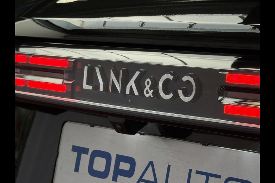 Lynk & Co 01 MORE 276PK 4 CYL NIEUWSTE MODEL HARMAN KARDON LEDER PANO. 15'4 INCH NAVI 360.CAM 20''LMV  ELEK.STOEL/GEHEUGEN STUUR.VERW 07/25 4 JAAR FABRIEKSGARANTIE