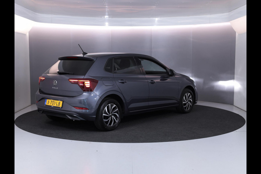 Volkswagen Polo 1.0 TSI Life 95pk | verlengde garantie | Navigatie | parkeersensoren | stoelverwarming