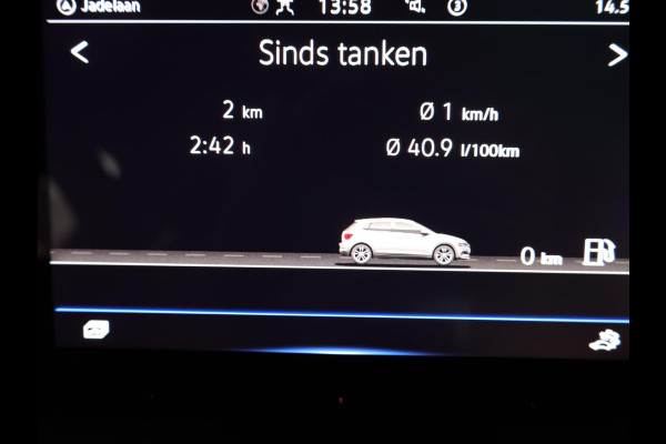 Volkswagen Polo 1.0 TSI Life 95pk | verlengde garantie | Navigatie | parkeersensoren | stoelverwarming