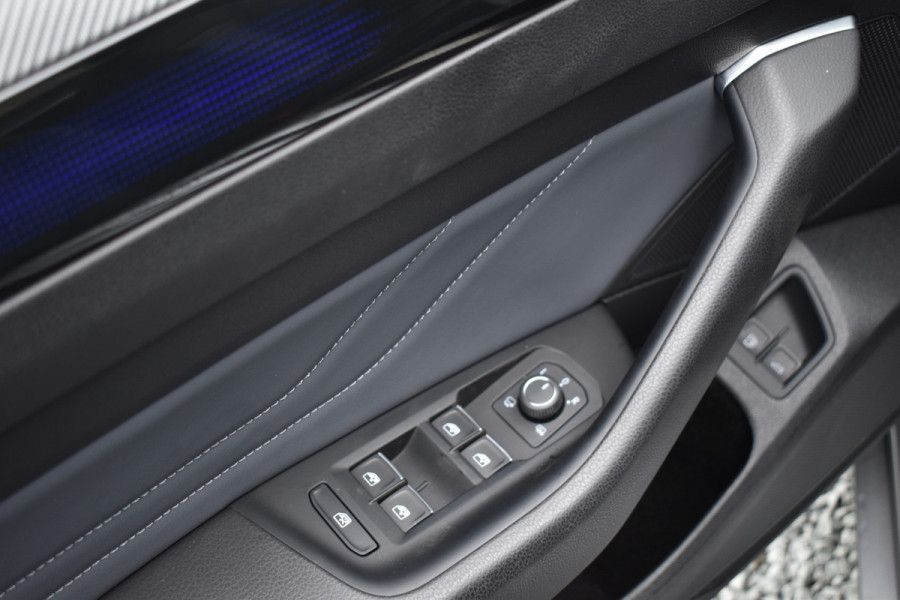 Volkswagen Arteon Shooting Brake eHYBRID 218PK DSG ELEGANCE BUSINESS+ LEDER/VIRTUAL/PANORAMADAK Volkswagen Arteon Shooting Brake eHYBRID 218PK DSG ELEGANCE BUSINESS+ LEDER/VIRTUAL/PANORAMADAK