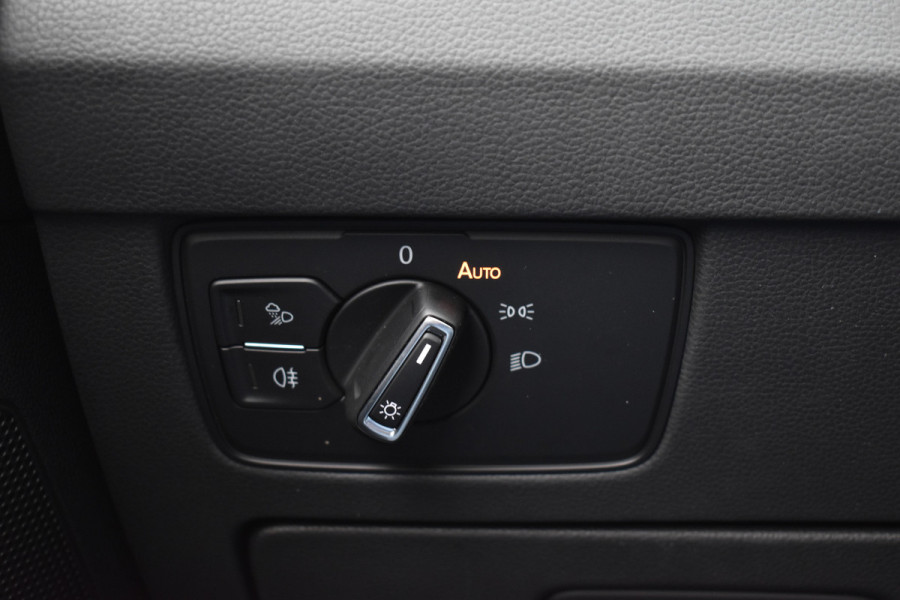 Volkswagen Arteon Shooting Brake eHYBRID 218PK DSG ELEGANCE BUSINESS+ LEDER/VIRTUAL/PANORAMADAK Volkswagen Arteon Shooting Brake eHYBRID 218PK DSG ELEGANCE BUSINESS+ LEDER/VIRTUAL/PANORAMADAK