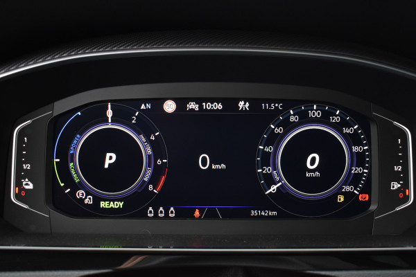 Volkswagen Arteon Shooting Brake eHYBRID 218PK DSG ELEGANCE BUSINESS+ LEDER/VIRTUAL/PANORAMADAK Volkswagen Arteon Shooting Brake eHYBRID 218PK DSG ELEGANCE BUSINESS+ LEDER/VIRTUAL/PANORAMADAK