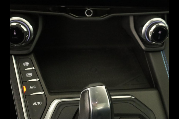 Lynk & Co 01 1.5 Plug In | Panoramadak | Infinity by Harman | Camera | Adaptive cruise | Stoelverwarming | Carplay | Memory | Full LED | PHEV
