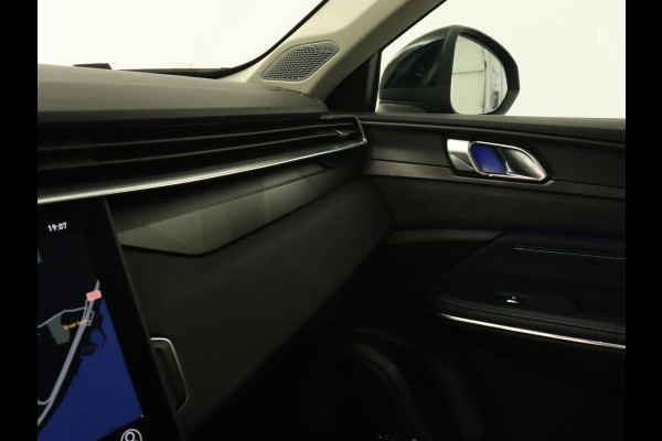 Lynk & Co 01 1.5 Plug In | Panoramadak | Infinity by Harman | Camera | Adaptive cruise | Stoelverwarming | Carplay | Memory | Full LED | PHEV