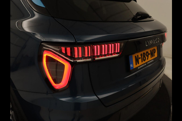 Lynk & Co 01 1.5 Plug In | Panoramadak | Infinity by Harman | Camera | Adaptive cruise | Stoelverwarming | Carplay | Memory | Full LED | PHEV