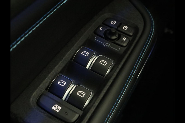 Lynk & Co 01 1.5 Plug In | Panoramadak | Infinity by Harman | Camera | Adaptive cruise | Stoelverwarming | Carplay | Memory | Full LED | PHEV