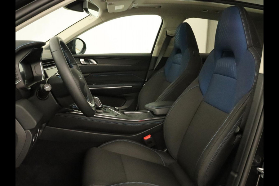 Lynk & Co 01 1.5 Plug In | Panoramadak | Infinity by Harman | Camera | Adaptive cruise | Stoelverwarming | Carplay | Memory | Full LED | PHEV